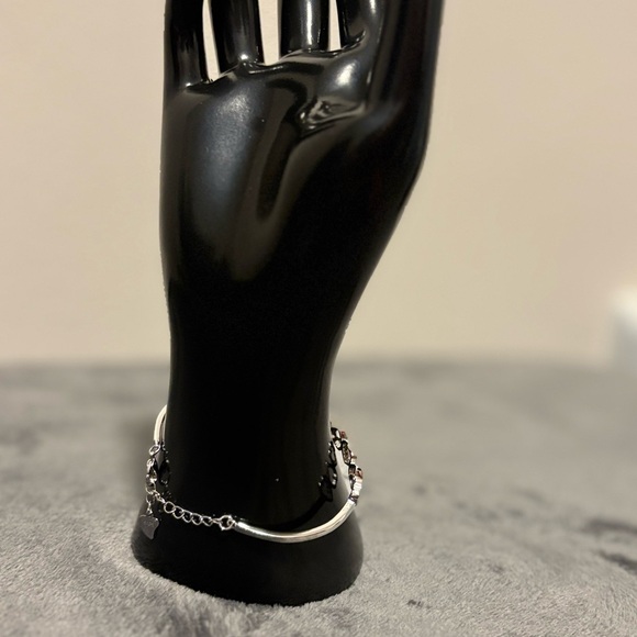 14k White Gold Heart Bangle Bracelet - Picture 5 of 7